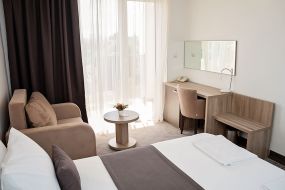 Economic Room For 4 Person